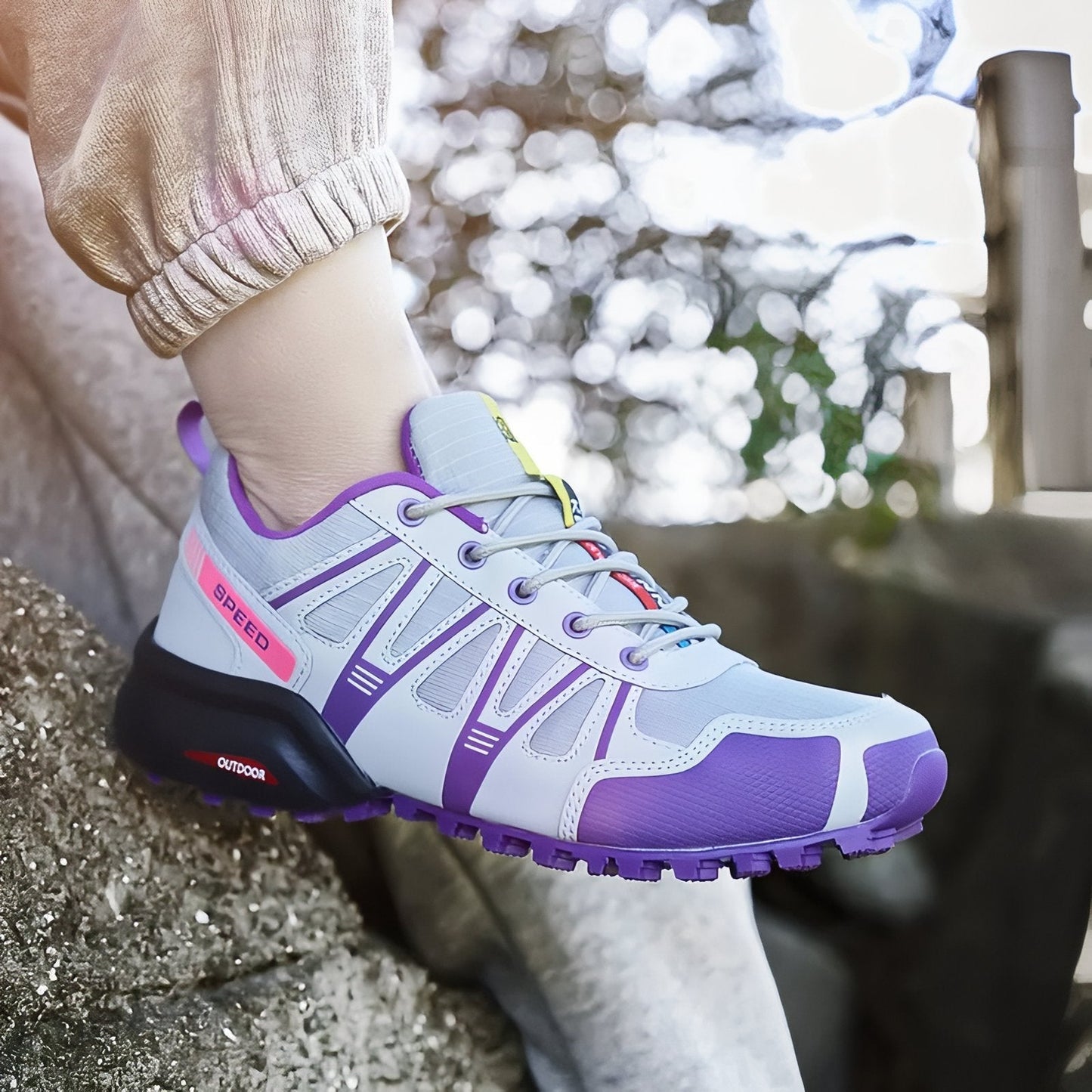 Baskets de randonnée légères et confortables pour femmes en violet