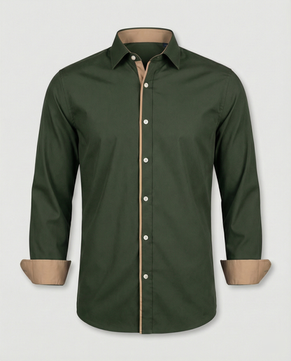 Chemise ajustée à manches longues au style contemporain