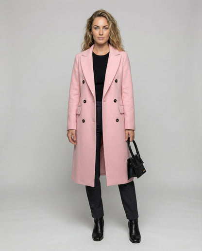Manteau trench femme douillet idéal pour les journées d'hiver froides