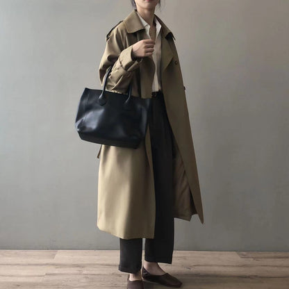 Trench long pour femme avec découpe au dos élégant et stylé