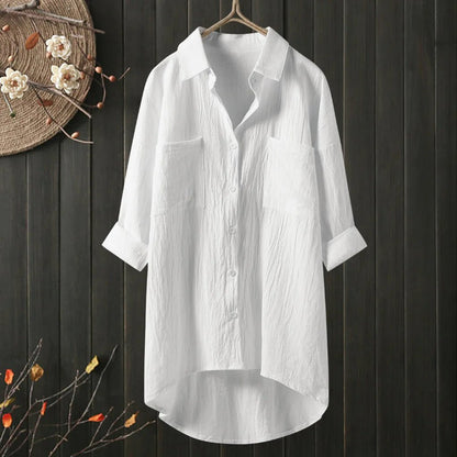 Chemise longue grande taille au design moderne et décontracté
