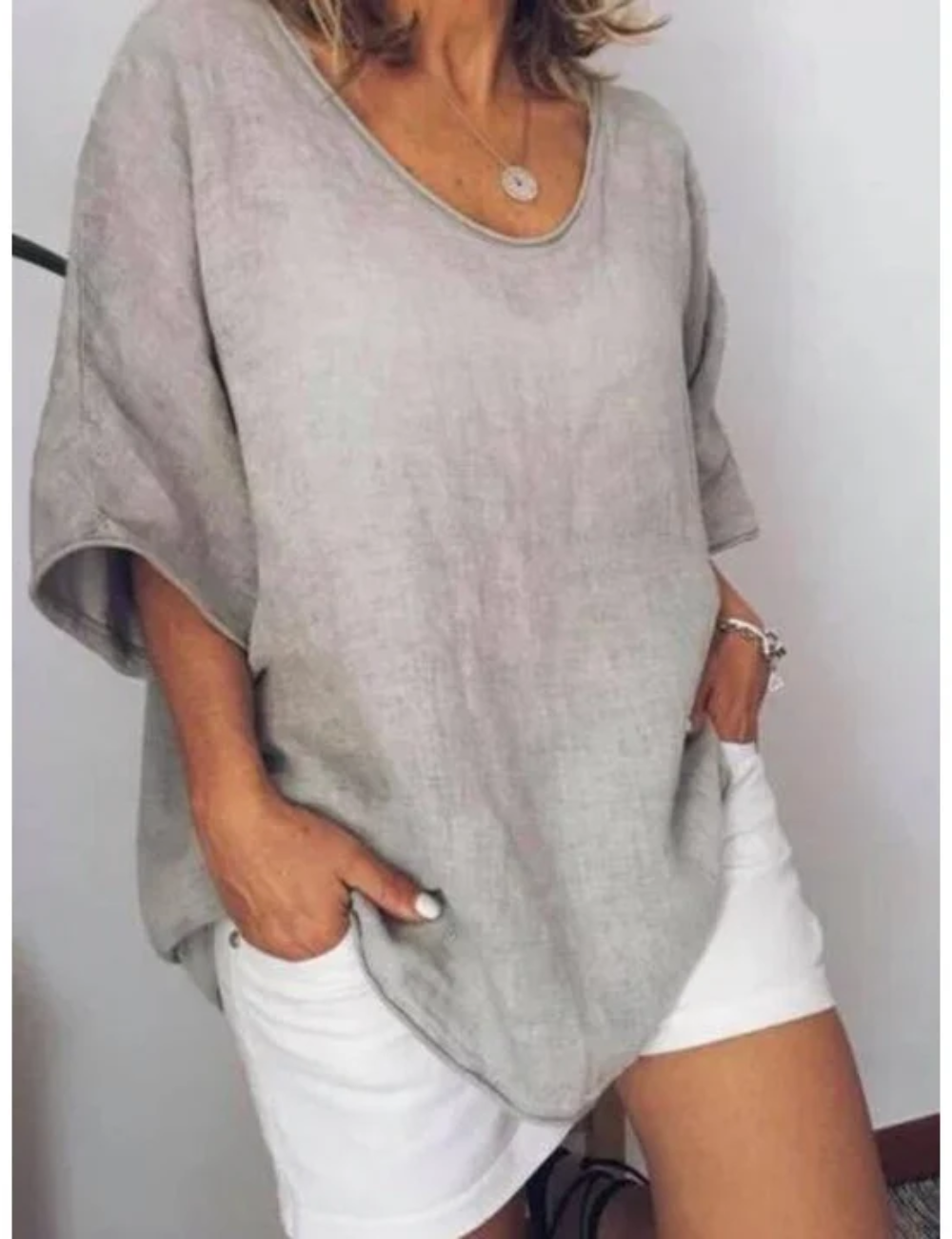 T-shirt Blanc Femme Oversized pour un look décontracté et tendance