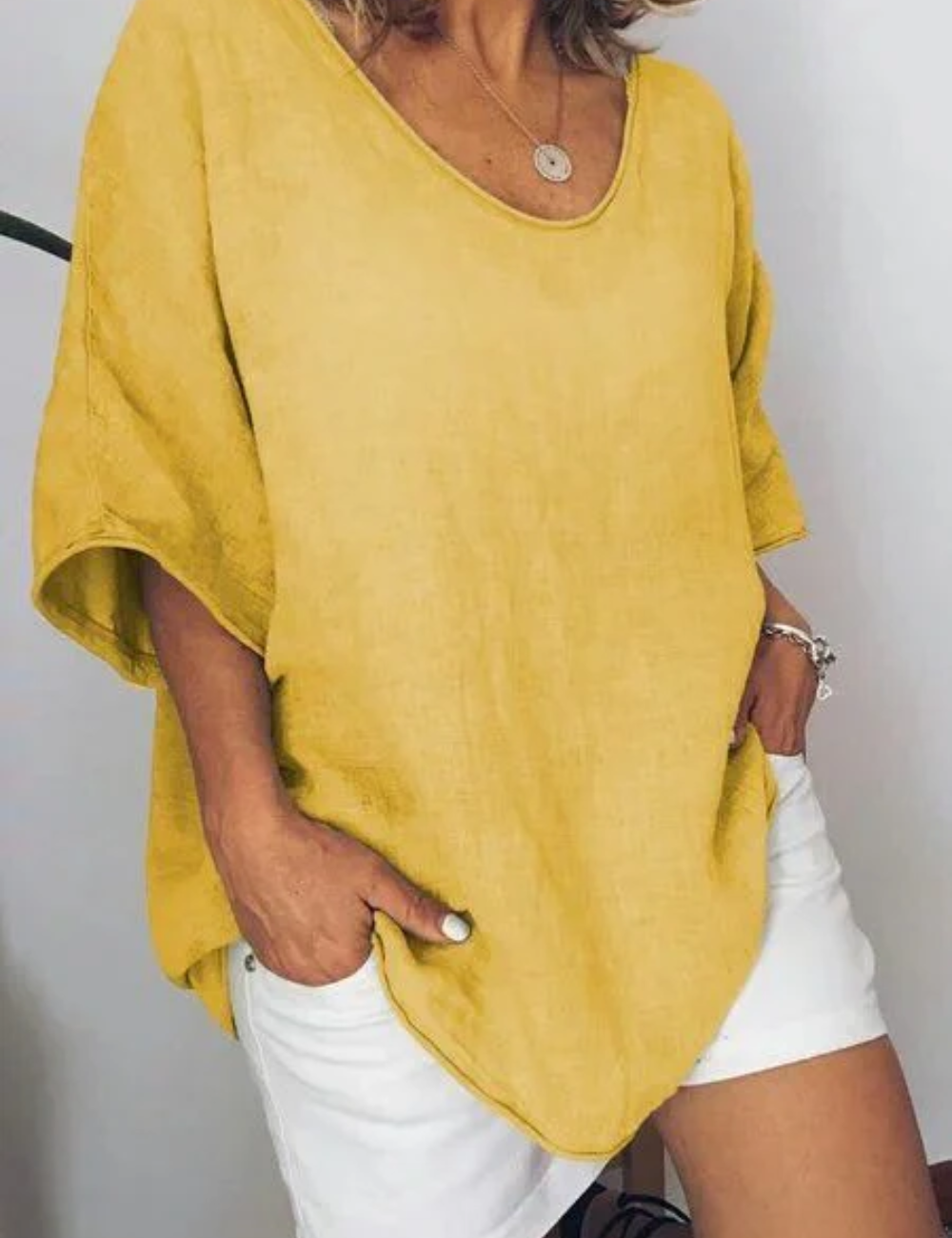 T-shirt Blanc Femme Oversized pour un look décontracté et tendance