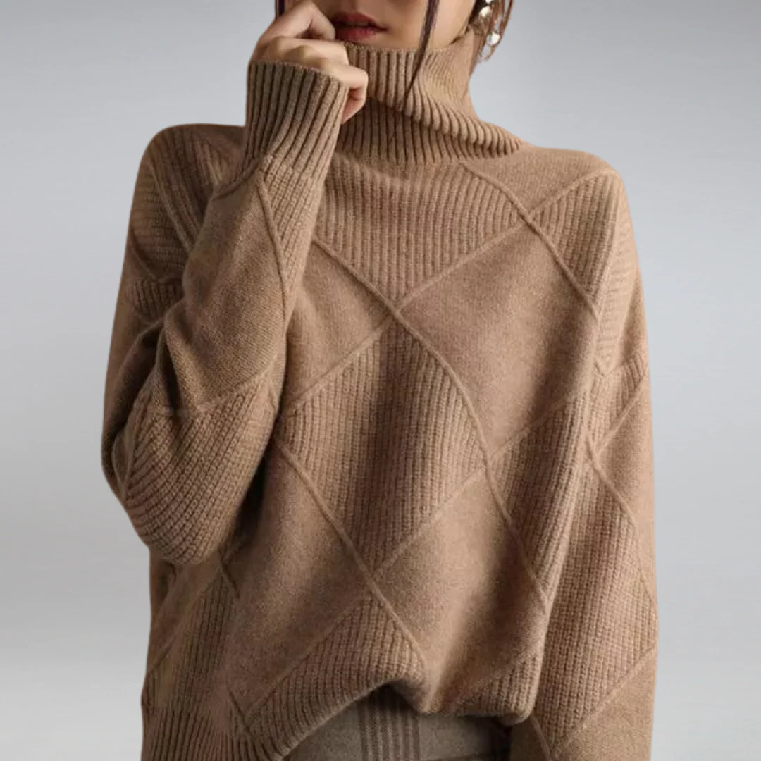 Pull cocooning oversize à col montant pour un confort optimal